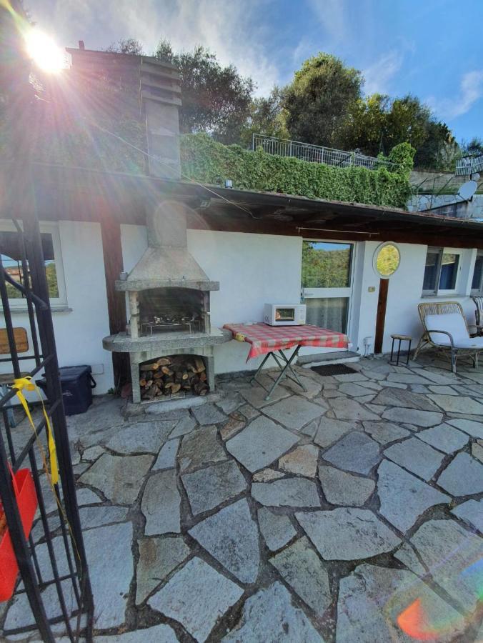 Casa Intera Indipendente Con Giardino Privato Villa Imperia Eksteriør bilde